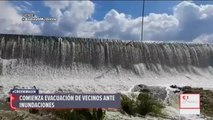 Evacuan a decenas de personas en San Juan del Río ante inundaciones