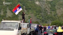 Protestas serbias en Kosovo por el cierre de fronteras a vehículos