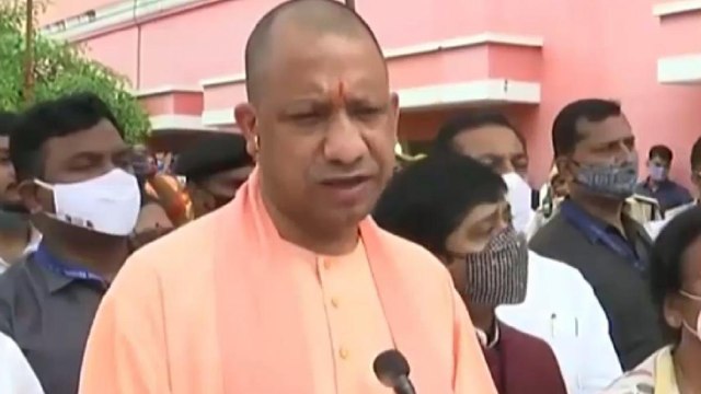 CM Yogi remembers Narendra Giri's contribution in Kumbh 2019