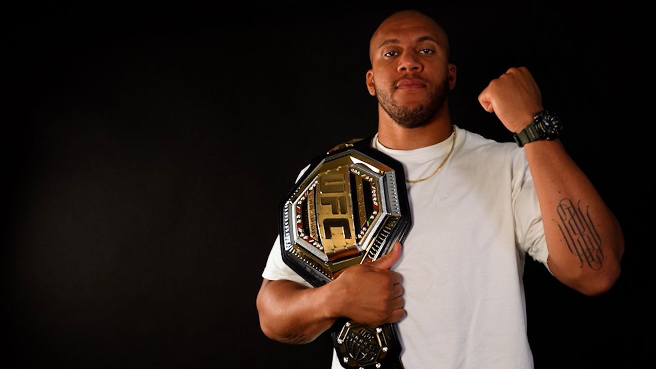 MMA : les secrets de préparation de Ciryl Gane, seul Français détenteur d'une ceinture mondiale UFC