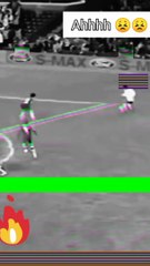 Messi hits cross  bar