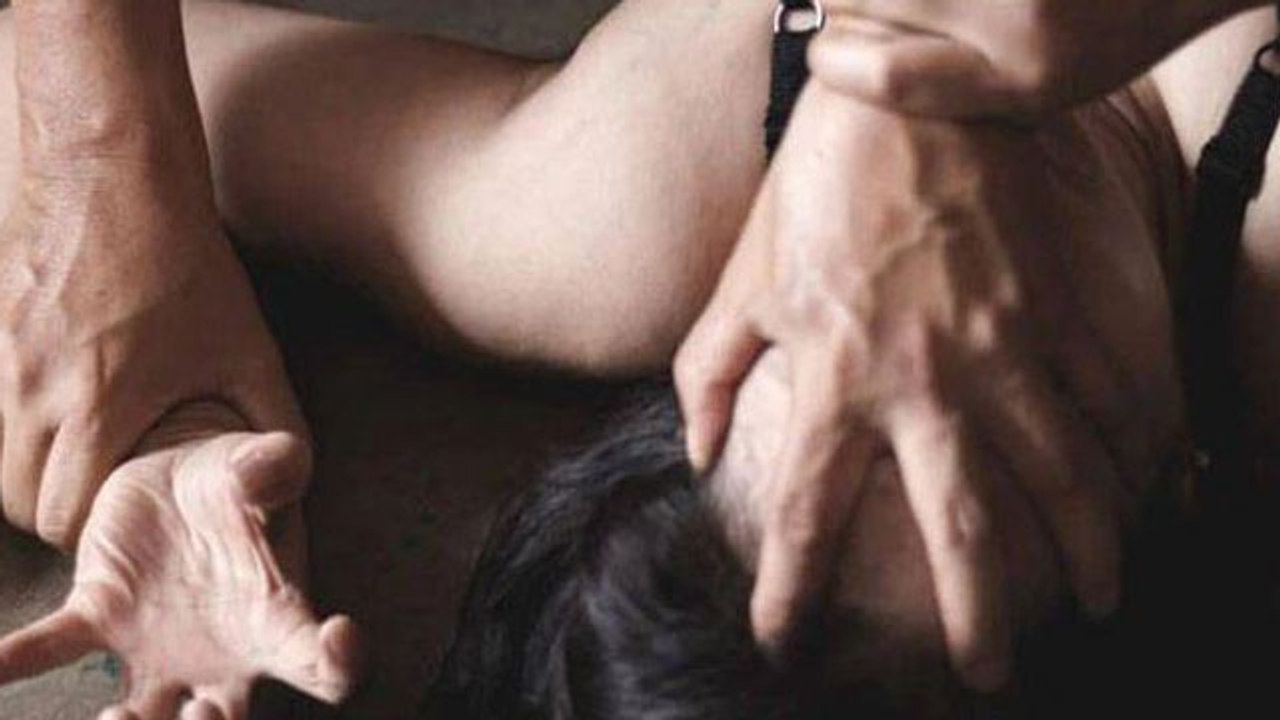 Ajab Gajab: इस महिला ने प्रेगनेंट होने के लिए ऑनलाइन मंगवाई ये 1 खास चीज| Boldsky