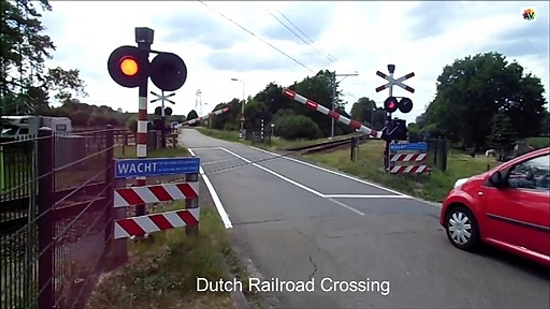 Dutch Level Cross Dutch Railroad Crossing Video Dailymotion