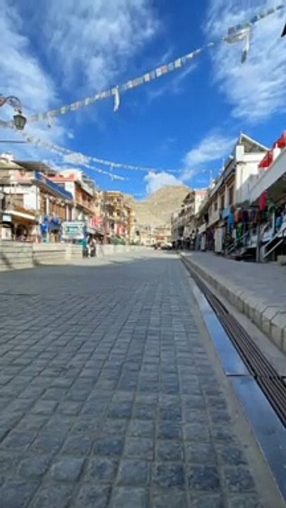 Kashmir view status