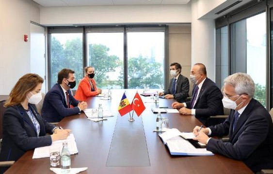 Son dakika haberi! Dışişleri Bakanı Çavuşoğlu, Moldovalı mevkidaşı Popescu ile görüştü