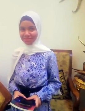 مصحف مرتل على لسان صغيرة.. فاطمة بنت الوادي الجديد عمرها 13 سنة وحفظت القران بقراءاته العشرة والمتون و6 آلاف حديث و1000 بيت شعر