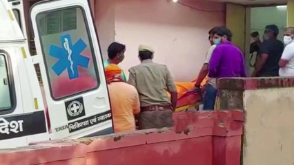 Narendra Giri's body taken to Prayagraj's Medical College
