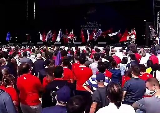 Bakan Varank ''Herkes uçan arabamızı konuşacak'' dedi