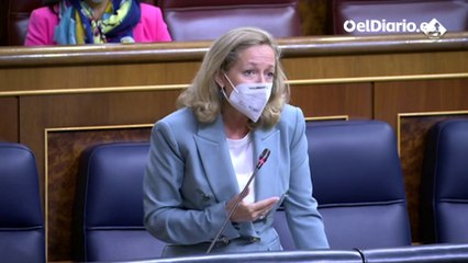 Calviño reprocha al PP que “en su bancada solo hay energía negativa” y Gamarra descalifica la "descoordinación" del Gobierno