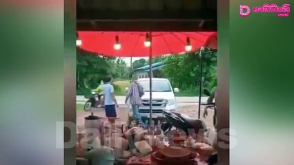 ผู้การฯพิษณุโลก สั่งเด้ง "พ.ต.ท." สุดกร่างต่อยชาวบ้าน | ชนคลิปข่าว 220964 เดลินิวส์