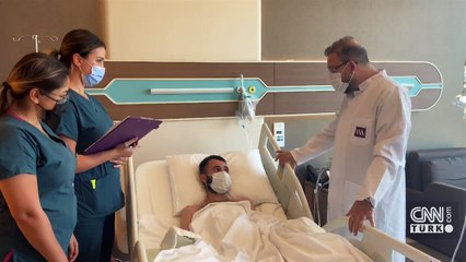 8 parmağını makineye kaptırdı