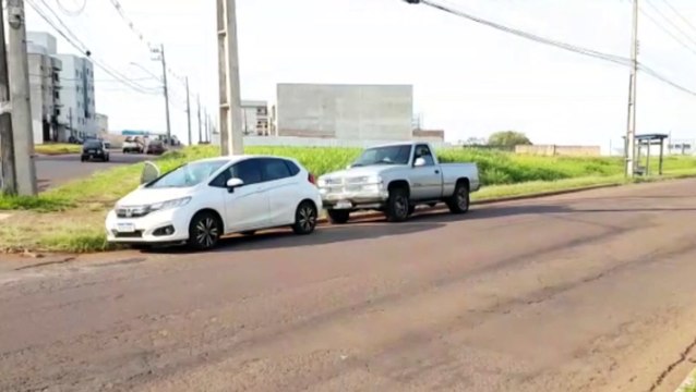 Mais uma colisão é registrada na junção das Avenidas Rocha Pombo e Estados Unidos
