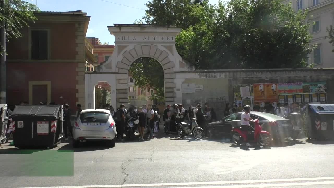 Scuola: prime classi in quarantena ma il piano scuola 2021/22 non prevede la DAD