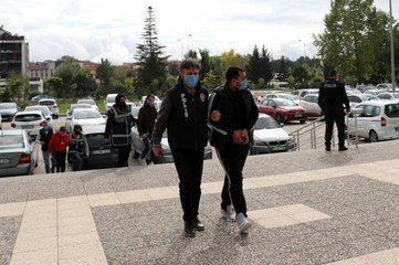 Kahve içme bahanesiyle evleri soyan 3 kişi adliyeye sevk edildi