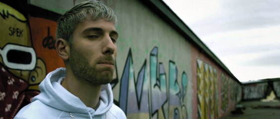 Lazzaro (Official Trailer)