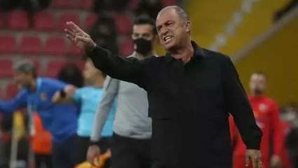 Canlı yayında Hikmet Karaman'a imada bulunan Fatih Terim, taraftarına umut saçtı