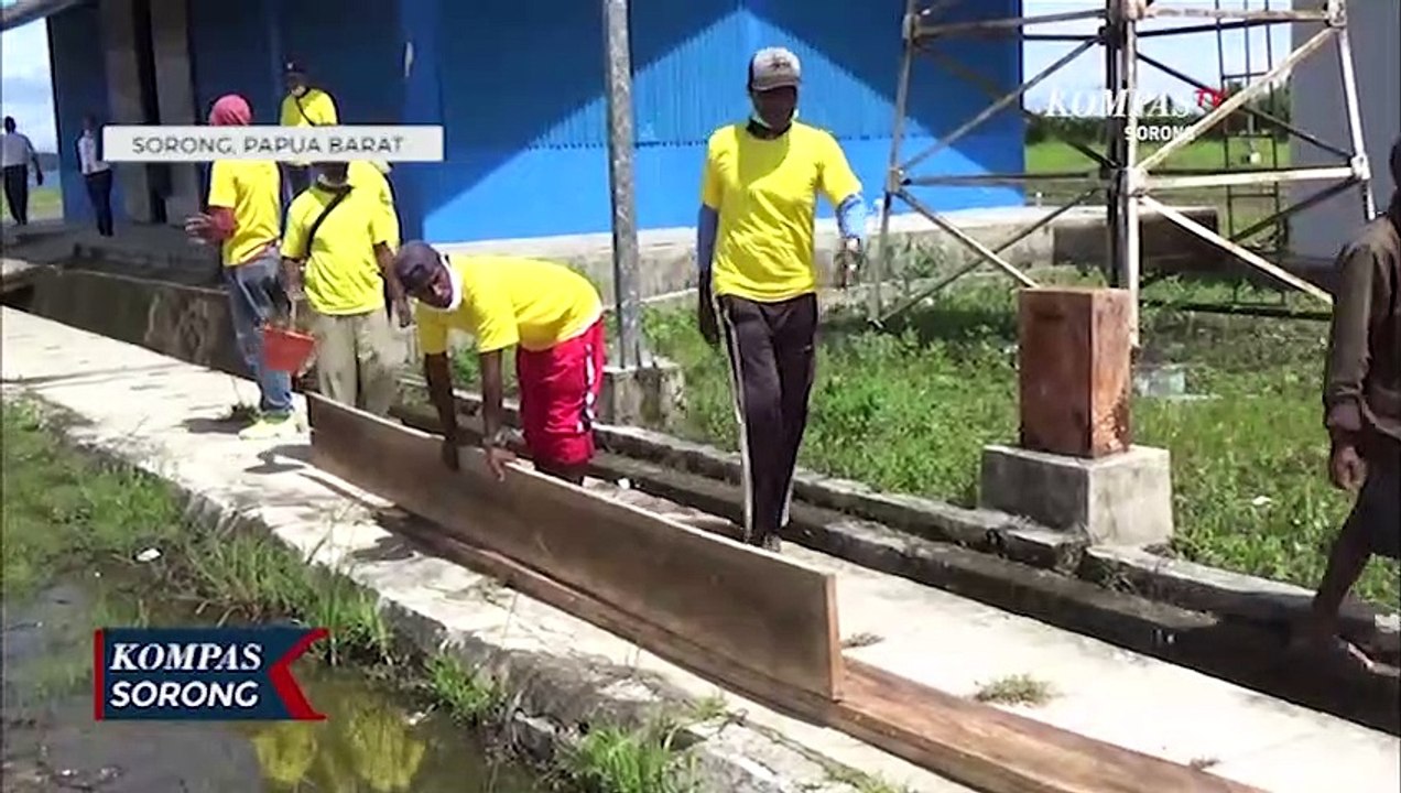 Bantu Nelayan Dan TKBM Terdampak Pandemi, KSOP Sorong Berikan Pekerjaan