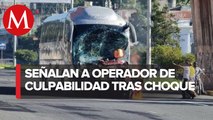 Van contra conductor de autobús que causó carambola en Xalapa