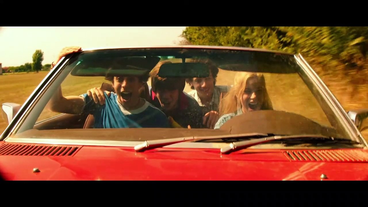 AUF ALLES WAS UNS GLÜCKLICH MACHT Film - Clip und Trailer