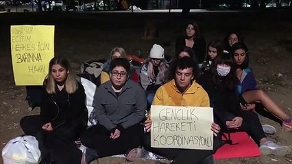 "Barınamıyoruz" diyen öğrenciler, Maçka Parkı'nda nöbet başlattı: "Barınma hakkı satılamaz"