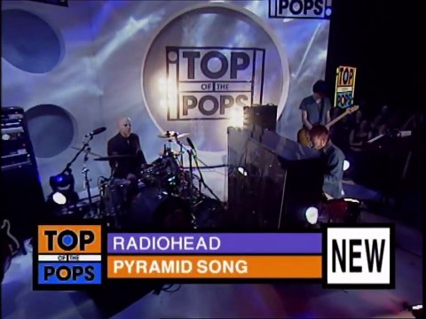 Radiohead chante Pyramid Song en live à la télévision anglaise (2001)
