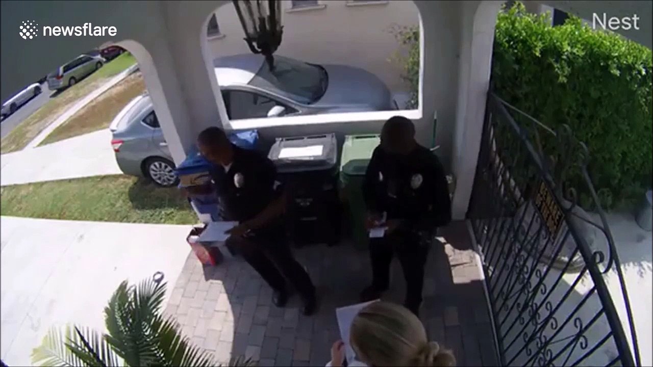 Elle appelle la police pour signaler le vol de sa voiture et la voit passer devant chez elle