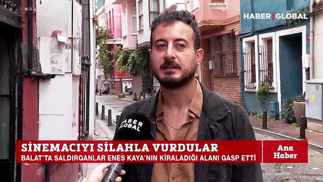 Sinemacıyı silahla vurdular