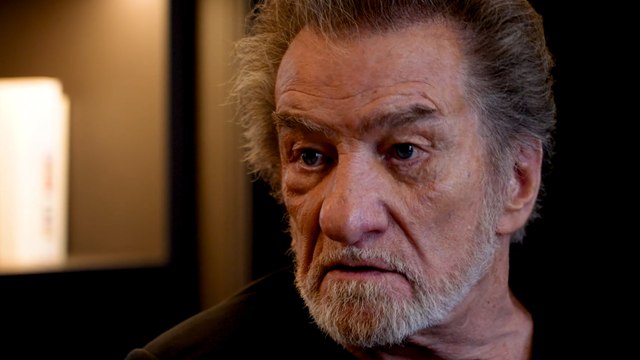 «Sa statue, c’est une catastrophe», Eddy Mitchell tacle l'hommage à Johnny Hallyday