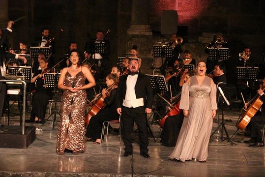 28. Uluslararası Aspendos Opera ve Bale Festivali kapanışını Gala Konser ile yaptı
