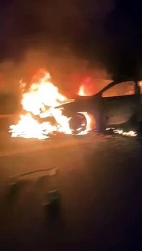 Ila Touba : Un véhicule particulier en flammes