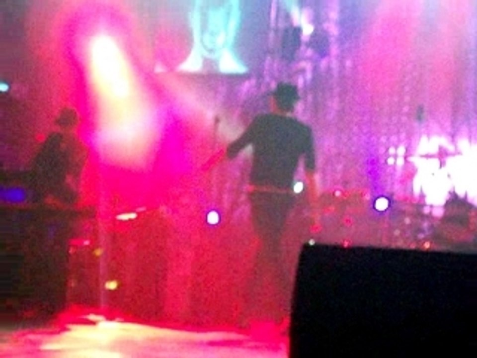 Christophe Willem Toulouse : Bombe Anatomique