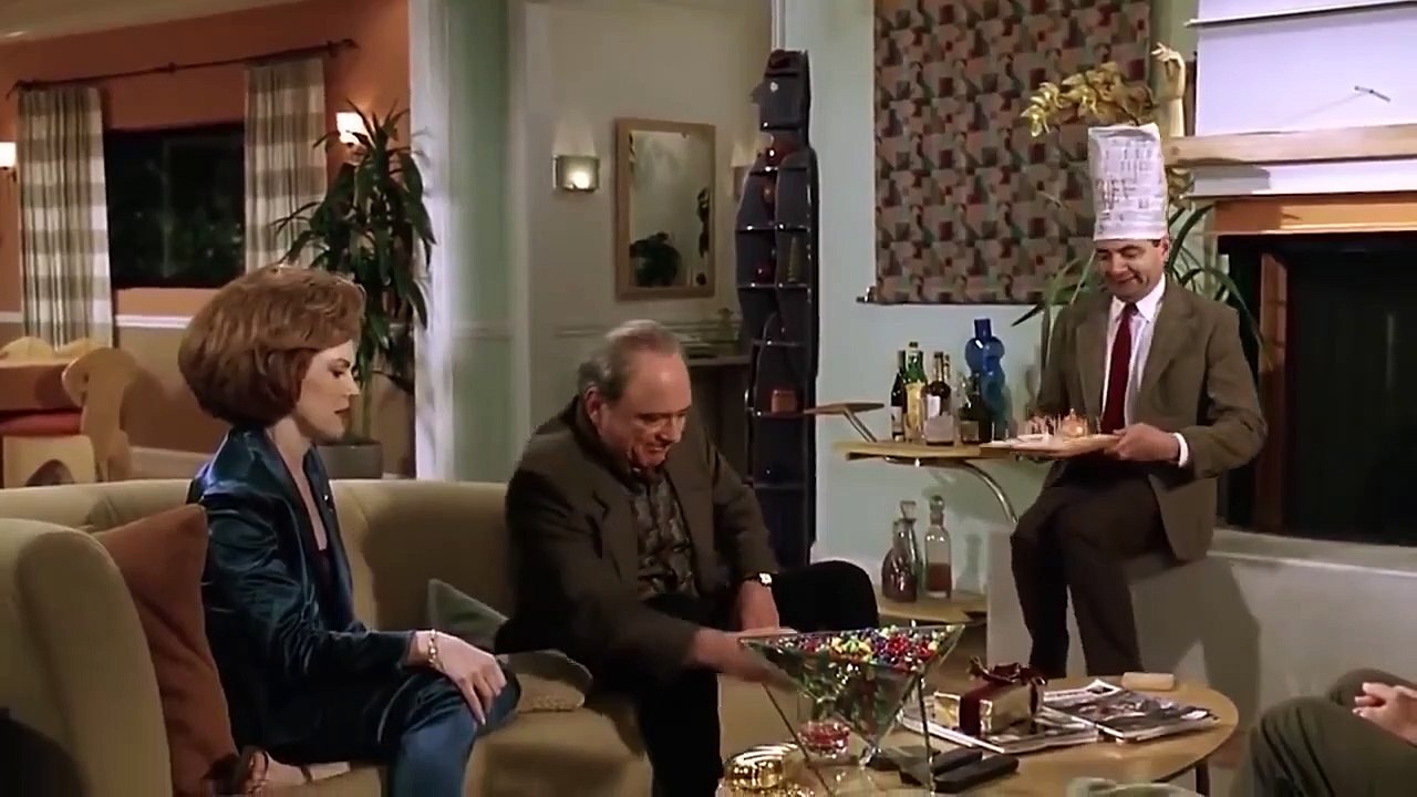 (15)THANKSGIVING TURKEY EXPLOSION! _ Mr Bean_ The Movie _ Classic Mr Bean