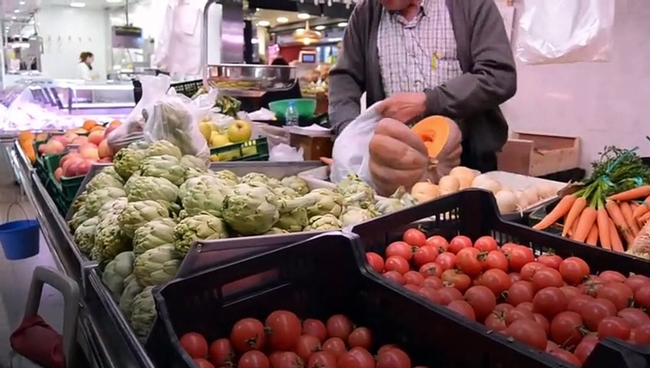 PRIA INI BEBAS KELUAR-MASUK KOTA GHAIB SARANJANA Kemudian Membocorkan Rahasia Besar Kota itu