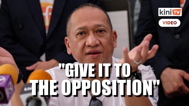 Nazri: Give the deputy speaker post to the opposition