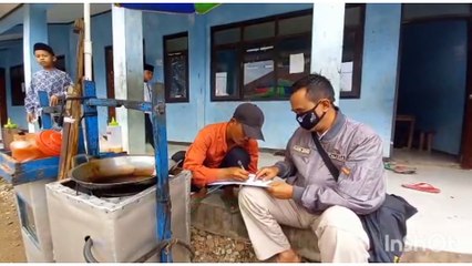 pak entis mendapat kan bantuan membangun rumah