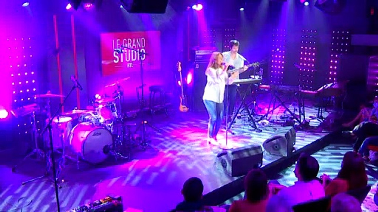 Emma Daumas interprète "L'art des naufrages" dans "Le Grand Studio RTL"