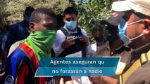 Agentes de migración intentan convencer a haitianos de ir a Chiapas