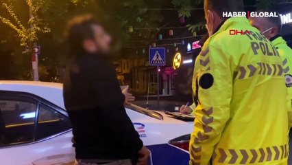 Alkollü sürücü alkolmetreye kartla ödeme yapmaya çalıştı