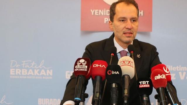 Daha önceki aşı söylemleriyle gündemi meşgul eden Erbakan, 'bebeklere aşı' iddiasını değerlendirdi: Bu apaçık bir suç itirafı