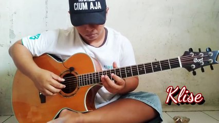 Klise (Instrumen Solo Guitar) (1)