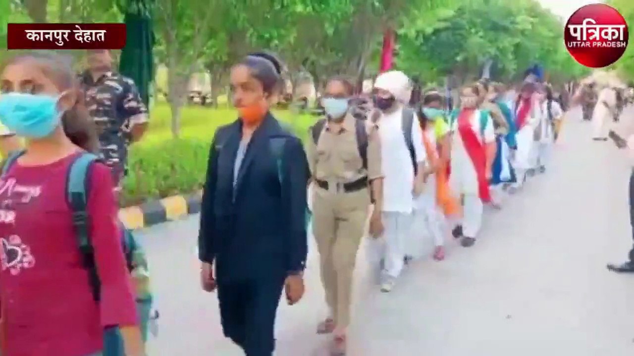 आजादी के अमृत महोत्सव का सशस्त्र सीमा बल के जवा...