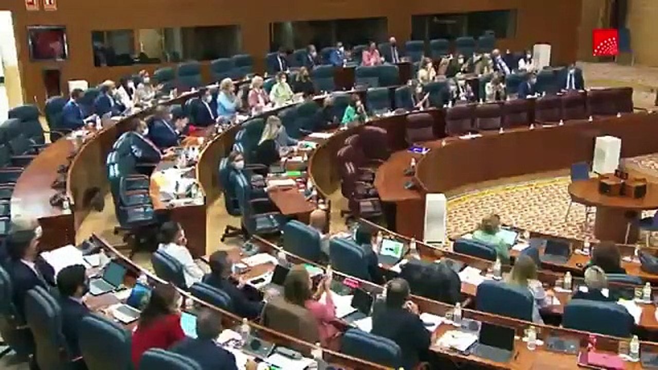 La Médica y Madre trae una iniciativa sobre la Pobreza Menstrual y Alicia Rubio la pone en su sitio...