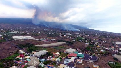 Download Video: Primeiros voos cancelados por erupção de vulcão nas Canárias