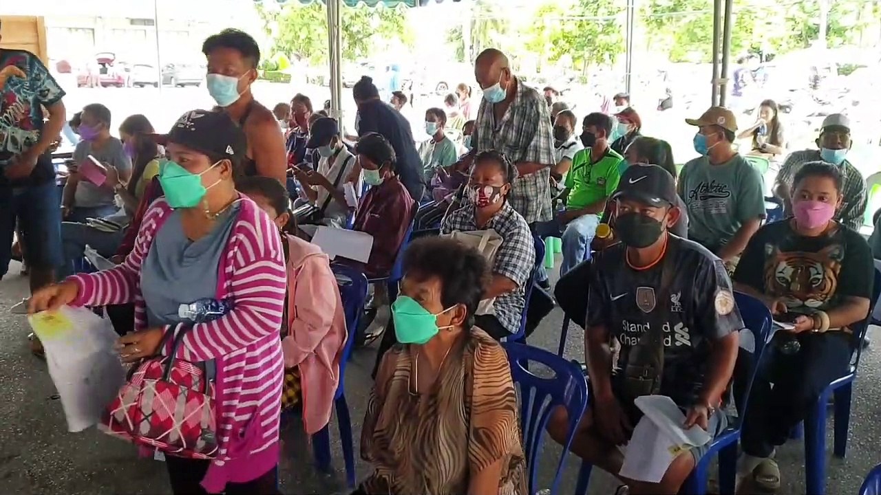 เพชรบุรี ทม.ชะอำฉีดวัคซีนให้ ปชช.กว่า2,00ราย ถวายเป็นพระราชกุศลเนื่องในวันมหิดล
