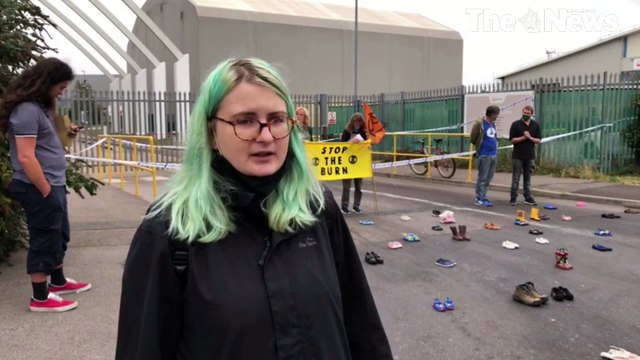 Extinction Rebellion at Portsmouth incinerator