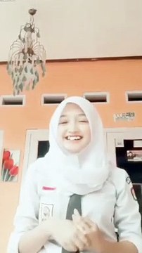 BIKIN GAGAL FOKUS ... Viral video Story' terbaru hijab cantik anak SMA