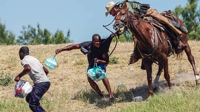 Szégyennek nevezte Joe Biden, ahogyan a határőrök a haiti menedékkérőkkel bántak