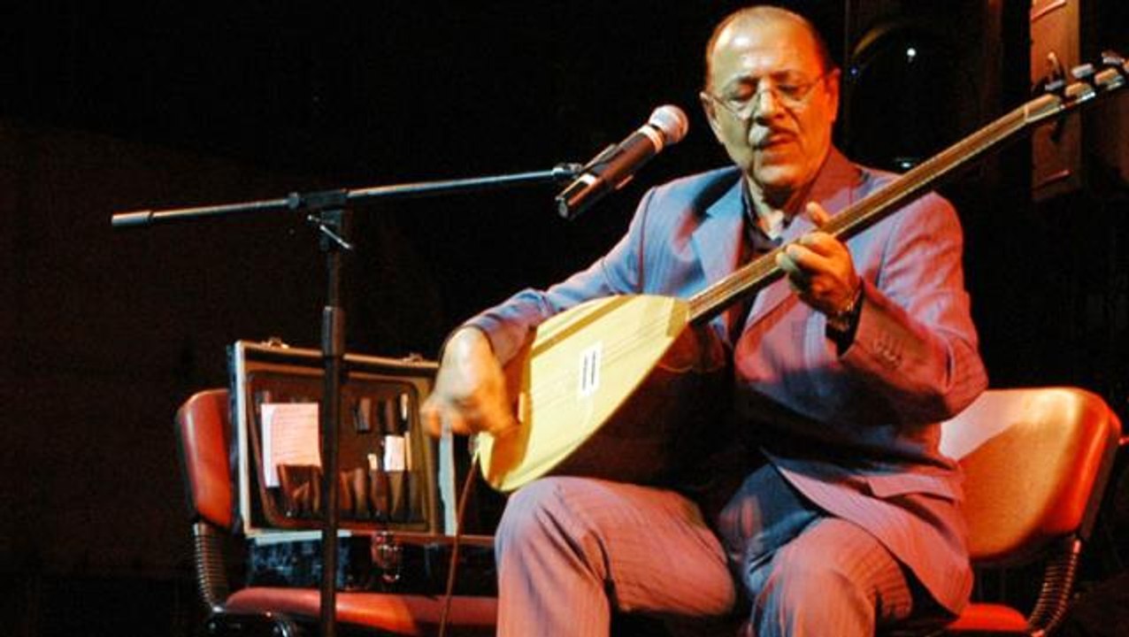 Sanatçı Neşet Ertaş ölümünün 9. yılında saygı ve özlemle anılıyor