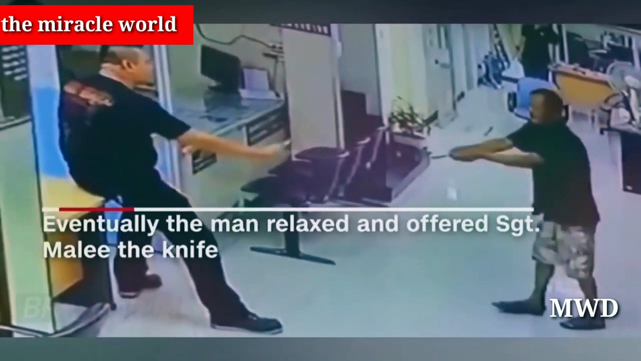strange video caught on camera | अजब गजब वीडियो by  the Miracle world