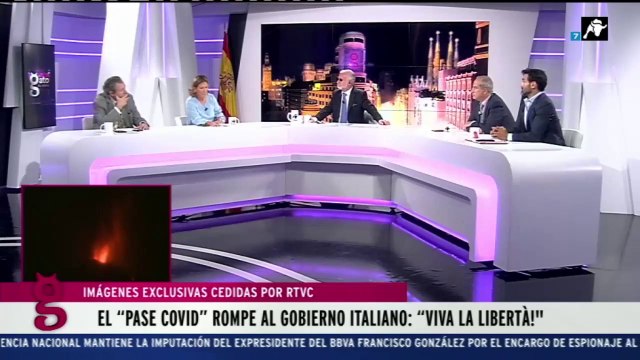 La Dra. María García Fuster (VOX) opina del ''pasaporte Covid'' y de las llamadas ''vacunas''.